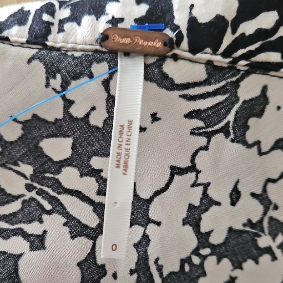 Free People Womens size 0 Dress floral midi Oh la la sleeveless NWOT - Picture 2 of 7